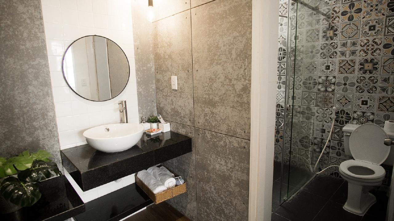 Cuu Kim Son Hotel Хошимин Экстерьер фото